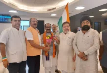 BNबांसवाड़ा न्यूज़- बीजेपी प्रदेश अध्यक्ष अरुण साव पहुंचे रायपुर छत्तीसगढ़ , बृजमोहन अग्रवाल ने किया स्वागत 1890851 untitled 80 copy