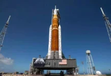 नासा चांद पर भेज रहा ‘मून रॉकेट’, लेकिन काउंटडाउन रुक गया 1948609 untitled 88 copy
