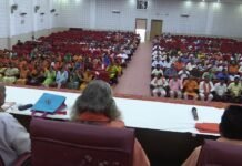 विश्व हिन्दू परिषद् सतहपना दिवस बांसवाड़ा शहर के हरिदेव जोशी रंग मंच में मनाया WhatsApp Image 2022 08 22 at 5.08.31 AM 1