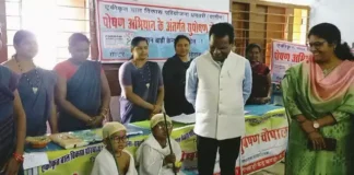 आंगनवाड़ी के मासूम बच्चे बने महात्मा गांधी, agnvadi