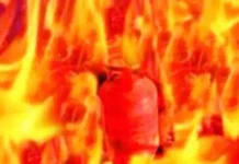 गैस रिफिलिंग के दौरान सिलेंडर में ब्लास्ट 4 लोगो की हुई मौत। 2091777 untitled 53 copy