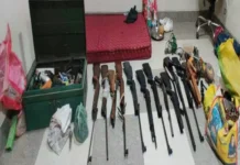 पुलिस ने अवैध असलहों के साथ दो तस्करों को किया गिरफ्तार। 2163930 untitled 90 copy