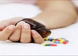 बार-बार शादी की बात करते थे परिजन, चिंता एवं सदमे में नाबालिग लड़की ने खाया जहर। 2245428 untitled 21 copy