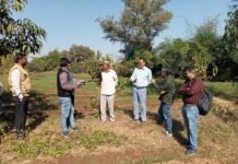 नाबार्ड के राज्यमहाप्रबंधक ले लिया वाड़ी परियोजना किसानो से आजिविका संवर्धन पर बैठक WhatsApp Image 2022 11 26 at 6.30.42 PM