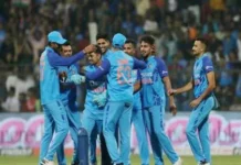 भारतीय टीम में ख़ुशी की लहर 2 रनों से हुई जीता। 2387353 untitled 189 copy