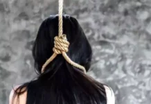 महिला ने फांसी लगाकर की आत्महत्या। 2417629 untitled 107 copy