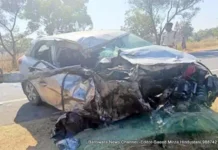 कार चालक की हुई मौत ट्रक के साथ हुई भिड़ंत। 2421434 untitled 82 copy