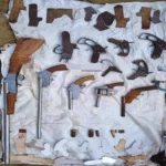 कब्रिस्तान में बन रहा था अवैध हथियार, पुलिस ने मारी रेड़। 2576257 untitled 55 copy