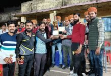 एनएसयूआई और यंग स्पोर्टिंग क्लब के संयुक्त तत्वाधान में आयोजित दो दिवसीय जिला स्तरीय ओपन वॉलीबॉल प्रतियोगिता का समापन WhatsApp Image 2023 02 13 at 5.43.12 PM