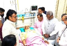 सियासत में फँस गई वीरांगनाओ की मांग , कुछ शहीदों की पत्नियों ने कहा देवर को नौकरी देना गलत , तो कुछ ने कहा सही ,पायलेट ने कहा राजनैतिक नहीं ,संशोधन होना चाहिए 1 kirodi lal bimar final jpeg