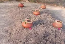 समाधि लेने वाले पुजारी को सुरक्षित बाहर निकाला गया, गड्ढे में बंद कर ऊपर से डाल दी गई थी मिट्टी। 2707236 untitled 139 copy