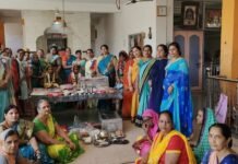 विश्व हिंदू परिषद बांसवाड़ा की दुर्गा वाहिनी एवं मातृशक्ति की बहनों द्वारा 57 वी बेटी के कन्यादान में सहयोग किया। WhatsApp Image 2023 03 15 at 7.50.18 PM