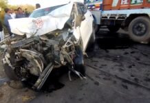 कागदी पिकअप के पास भयंकर एक्सीडेंट ,क्रेटा , जीप , कार , तीनो भिड़े ,जिसमे 3 लोग हुवे गंभीर घायल। WhatsApp Image 2023 03 28 at 7.36.55 PM 2