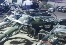 81 बुलेट जब्त, मॉडिफाइड साइलेंसर लगाकर दौड़ा रहे थे चालक। 2729103 untitled 58 copy