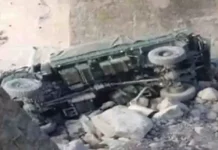 बड़ा सड़क हादसा: सेना के दो जवानों की मौत हुई , खाई में गिरा वाहन। 2826730 untitled 43 copy