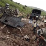 दंतेवाड़ा में नक्सली हमला, IED ब्लास्ट में 10 जवान शहीद, ड्राइवर की भी हुई मौत। 70309 feku