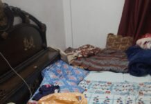 बांसवाड़ा में हुई चोरी 40000 का कैमरा और दो मोबाइल सोने के जेवरात भी ले गए चोर। WhatsApp Image 2023 04 10 at 9.55.50 PM