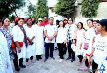 नगर परिषद् बांसवाड़ा के सभापति जैनेन्द्र त्रिवेदी को महिलाओं एवं बहनों ने भी दी बधाई जन्मदिन के अवसर पर BN Banswara News