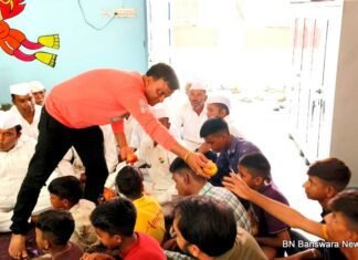 अल्पसंख्यक विभाग के प्रदेश अध्यक्ष आबिद कागजी के जन्मदिन पर बाल संरक्षण इकाई में हुए कार्यक्रम बच्चों के संग bn news sfi bd amin g