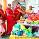 विश्व हिन्दू परिषद बांसवाड़ा की दुर्गावाहिनी व मात् शक्ति की बहनों द्वारा प्रेम सागर महाराज का शॉल उड़ाकर स्वागत किया गया। efeecafc eb97 40e7 81d6 d1b436b6a4d4