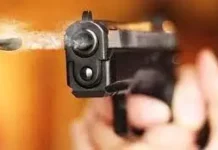 बदमाश ने खुद को मारी गोली, BN banswara news