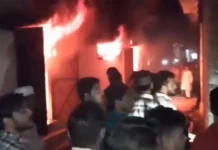 कपड़ो के गोदाम में लगी भीषण आग, BN Banswra News द्वारा प्रदत्त