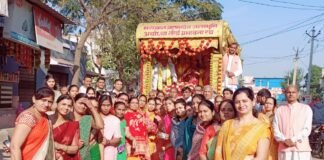 नौगामा मे अयोध्या धर्म तिर्थ रथ प्रभावना का भव्य स्वागत WhatsApp Image 2023 12 19 at 7.15.06 AM (1)