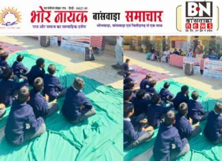 महावीर इंटरनेशनल शाखा नौगामा द्वारा राजकीय उच्च माध्यमिक विद्यालय रतनपुरा ब्लॉक बागीदौरा में किया गया स्वेटर वितरण । छात्रों के चेहरे पर छाई खुशी सब की सेवा सबको प्यार